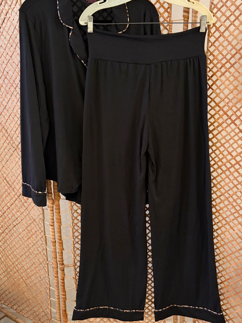 NWOT Black w/ Leopard Trim PJ Set w/ letter M Embroidered on Front Pocket - Picture 9 of 9